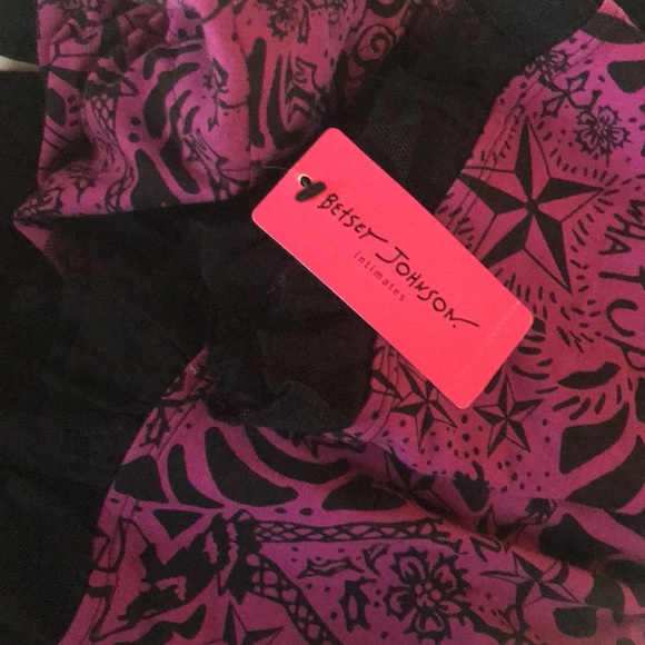 Betsy Johnson Nighty - Picture 4 of 5